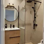 Almeree Apartment *