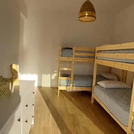 Almeree كاتو الميري