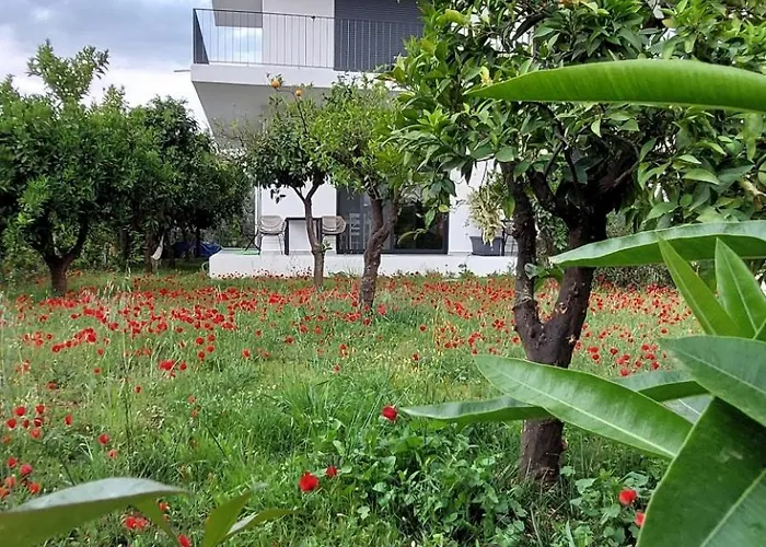 Almeree Apartman Káto Almirí